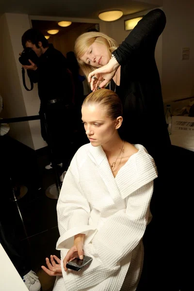 Look 19